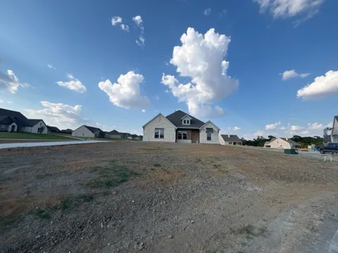 800 Monterrey Circle
