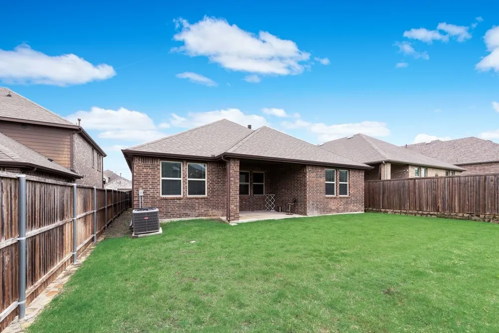 6105 Gritten Drive Forney, TX 75126