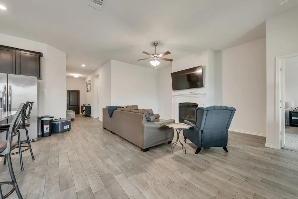 6105 Gritten Drive Forney, TX 75126