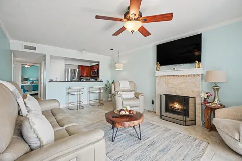 7312 Seawall Boulevard #103