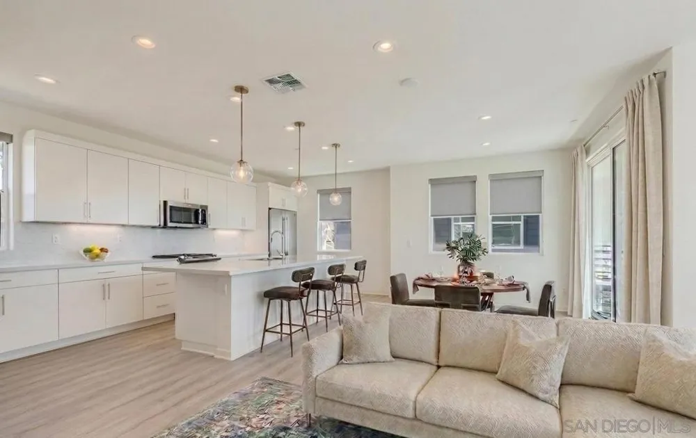 3051 Marquee Way San Diego, CA 92108