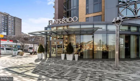 8300 WISCONSIN AVENUE #547