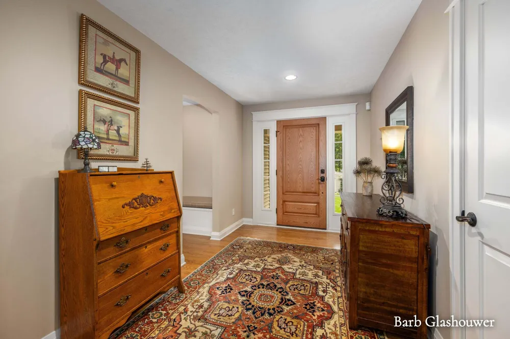 7454 Childsdale Avenue NE Rockford, MI 49341