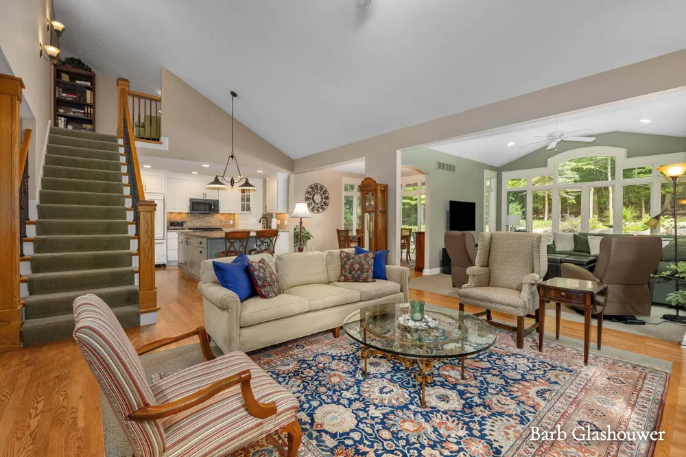 7454 Childsdale Avenue NE Rockford, MI 49341