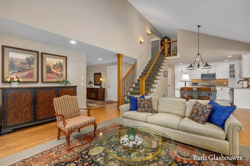 7454 Childsdale Avenue NE Rockford, MI 49341