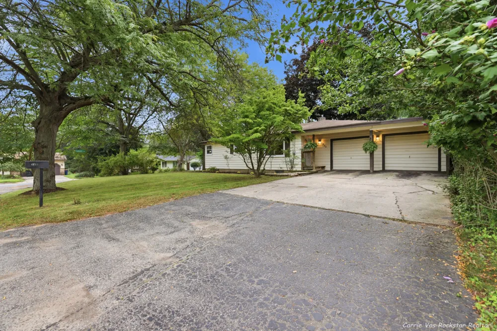 3100 Hoehn Street NW Grand Rapids, MI 49504
