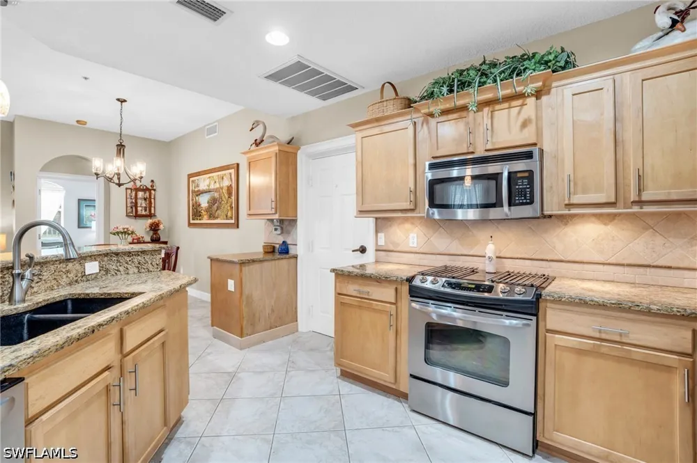 Sunset Key Circle #101 Punta Gorda, FL 33955