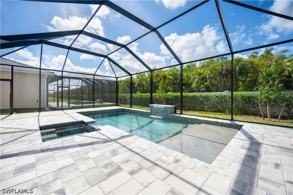 Oceana Way Naples, FL 34114