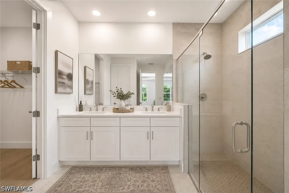Oceana Way Naples, FL 34114