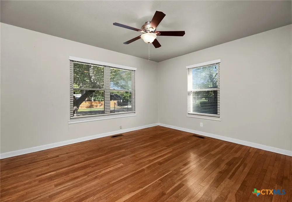 818 Mary Boulevard New Braunfels, TX 78130