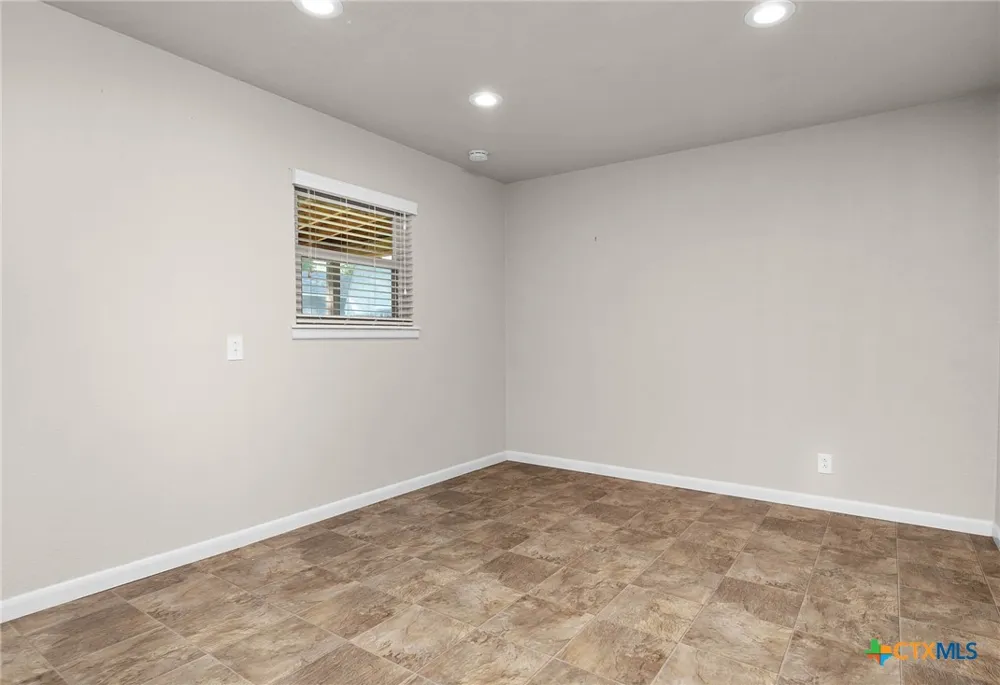 818 Mary Boulevard New Braunfels, TX 78130