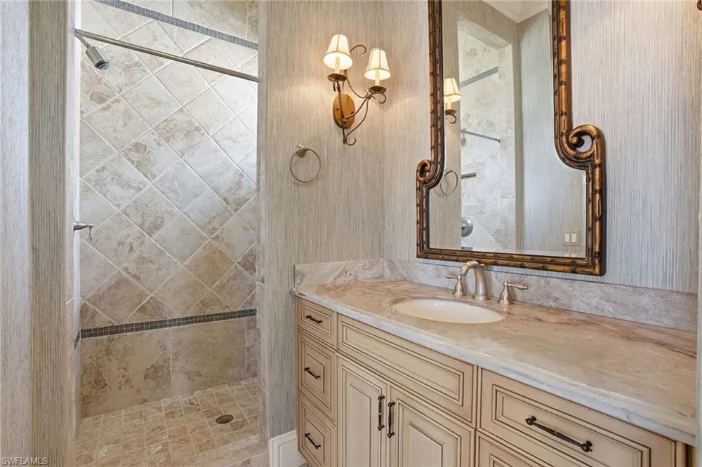 9546 Via Lago Way Fort Myers, FL 33912