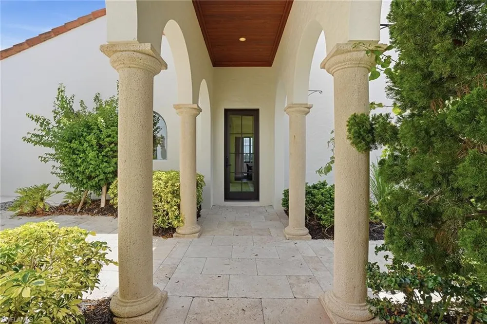 9546 Via Lago Way Fort Myers, FL 33912