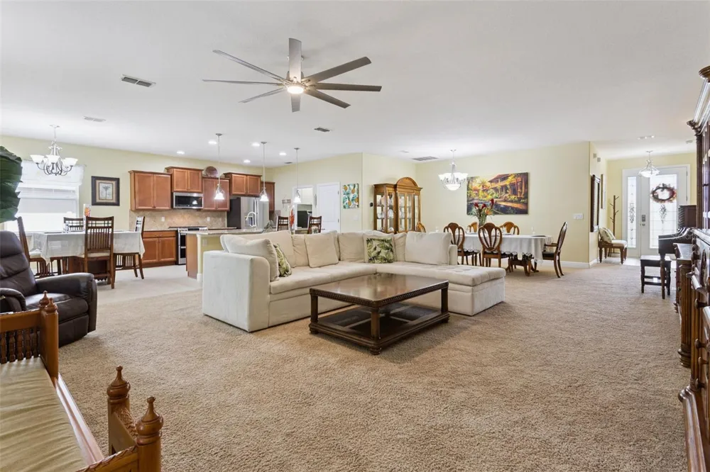 1425 AVILA AVE Deltona, FL 32725