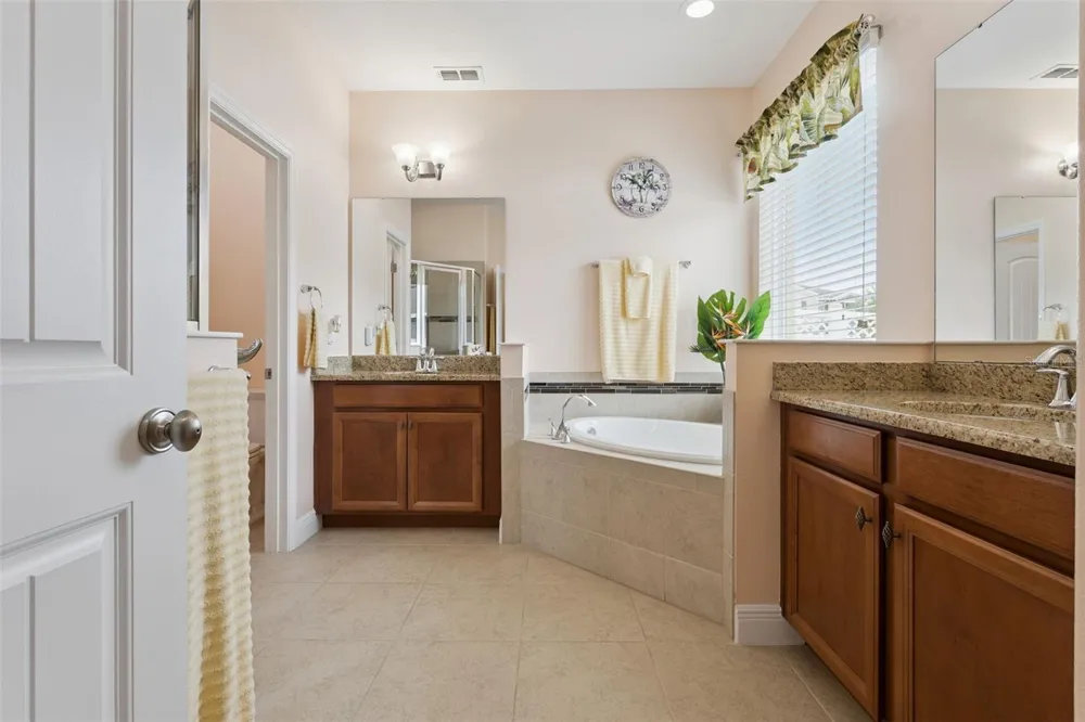 1425 AVILA AVE Deltona, FL 32725