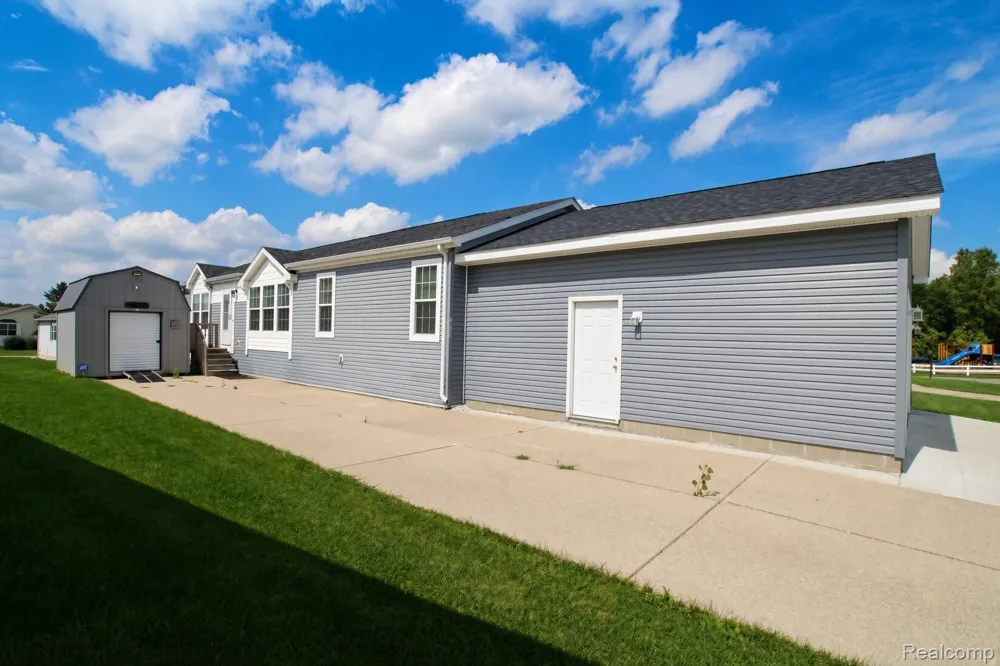 16192 Oxford Court Holly Township, MI 48442