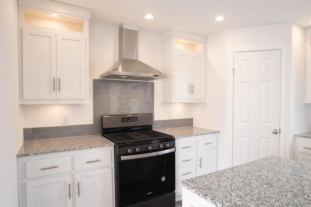 16192 Oxford Court Holly Township, MI 48442