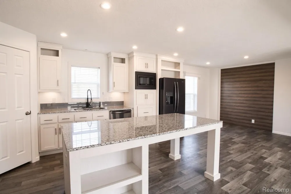 16192 Oxford Court Holly Township, MI 48442