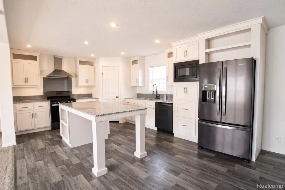 16192 Oxford Court Holly Township, MI 48442