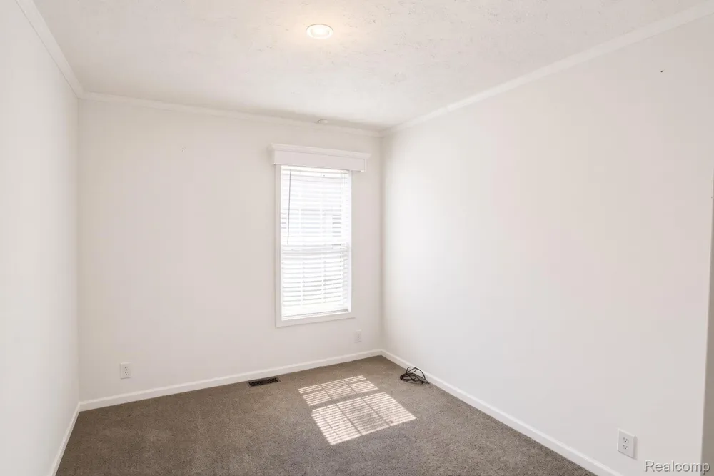 16192 Oxford Court Holly Township, MI 48442