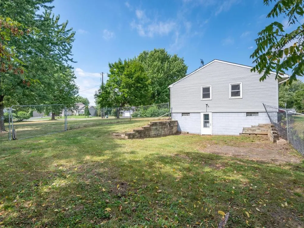 125 Elm Drive Carver, MN 55315