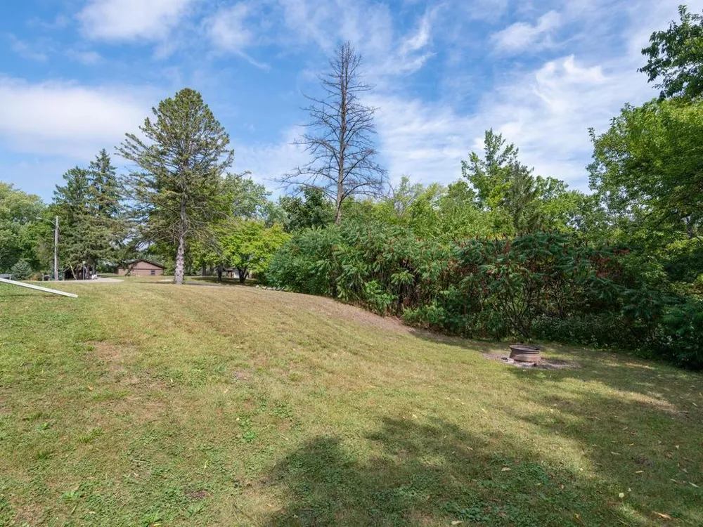 125 Elm Drive Carver, MN 55315