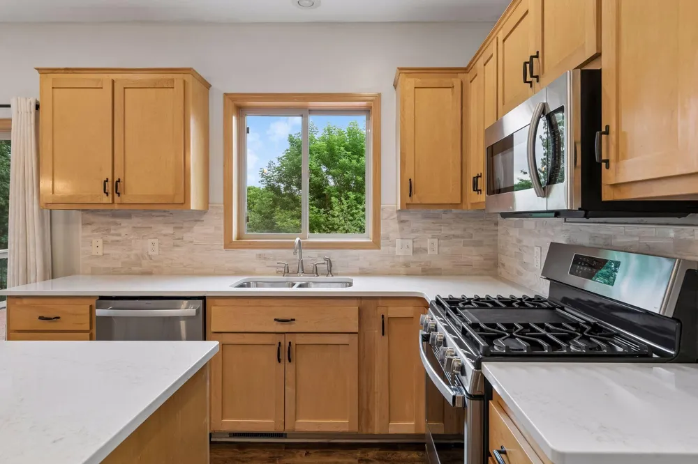 19925 English Court Farmington, MN 55024
