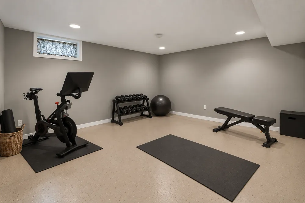 9363 Trenton Lane Maple Grove, MN 55369
