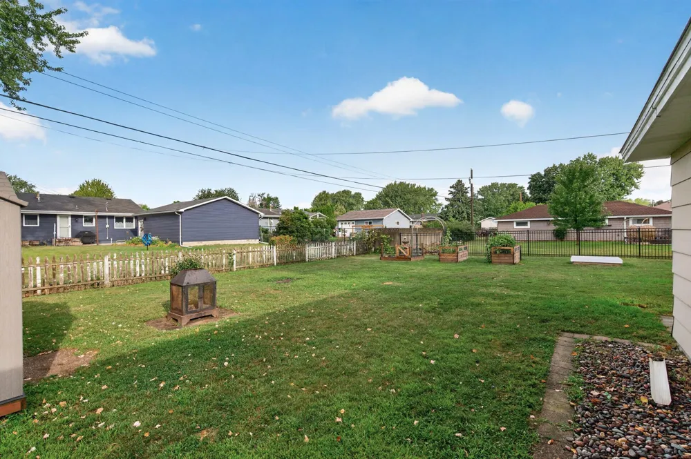 9363 Trenton Lane Maple Grove, MN 55369
