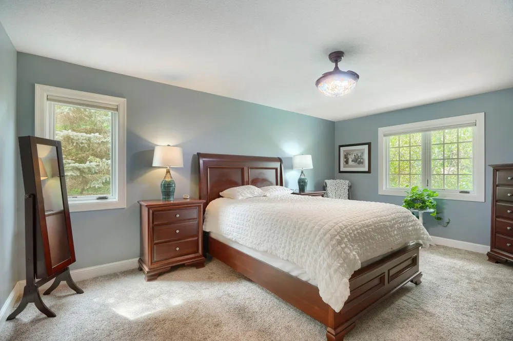 17141 Jefferson Court Lakeville, MN 55044