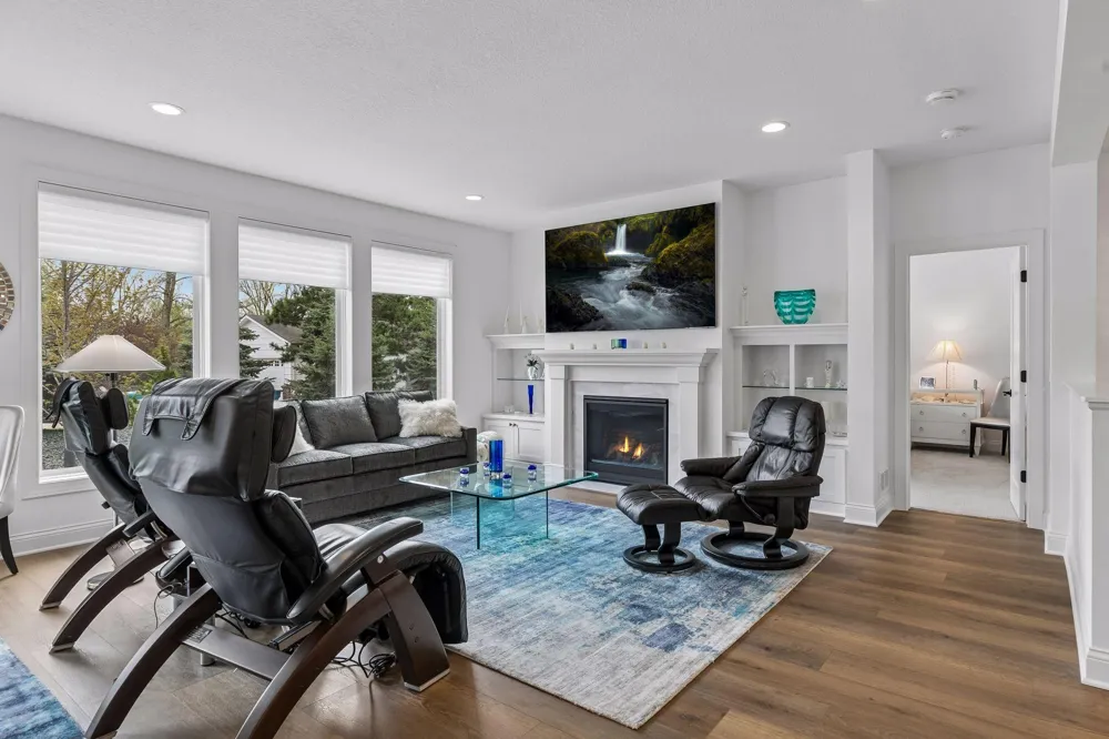 1114 Mehegan Lane White Bear Lake, MN 55127