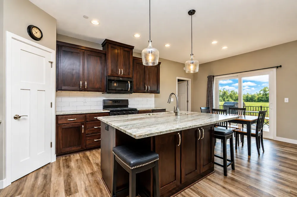503 Autumn Avenue SE New Prague, MN 56071