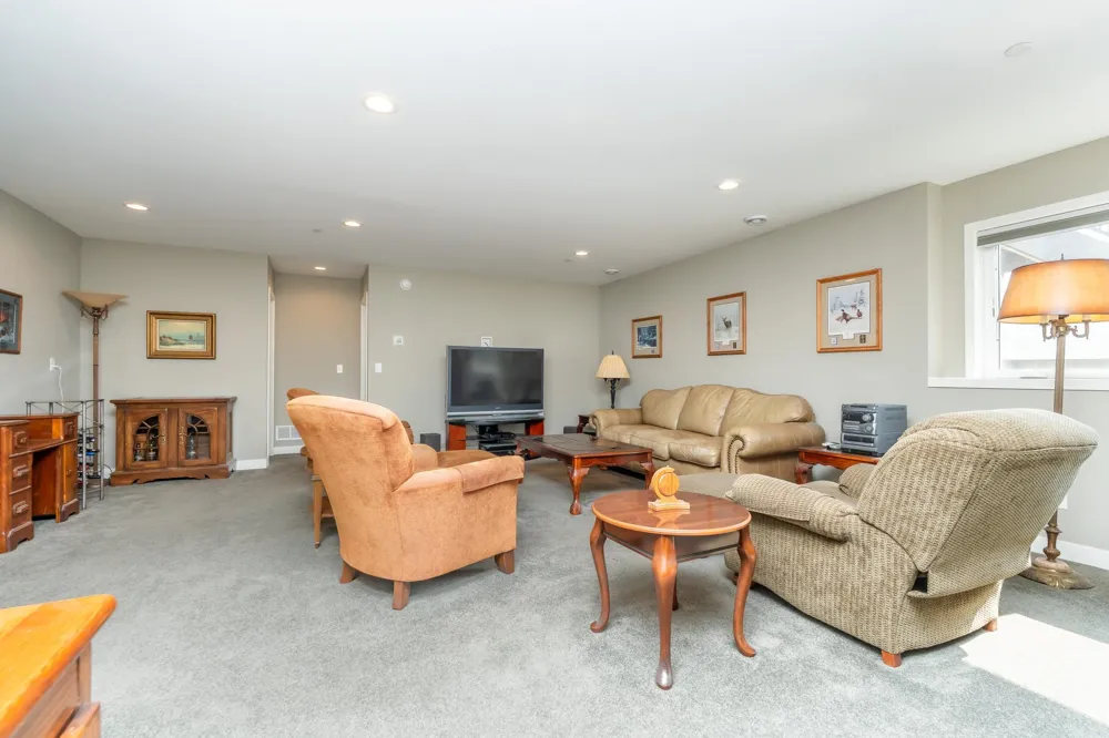 503 Autumn Avenue SE New Prague, MN 56071