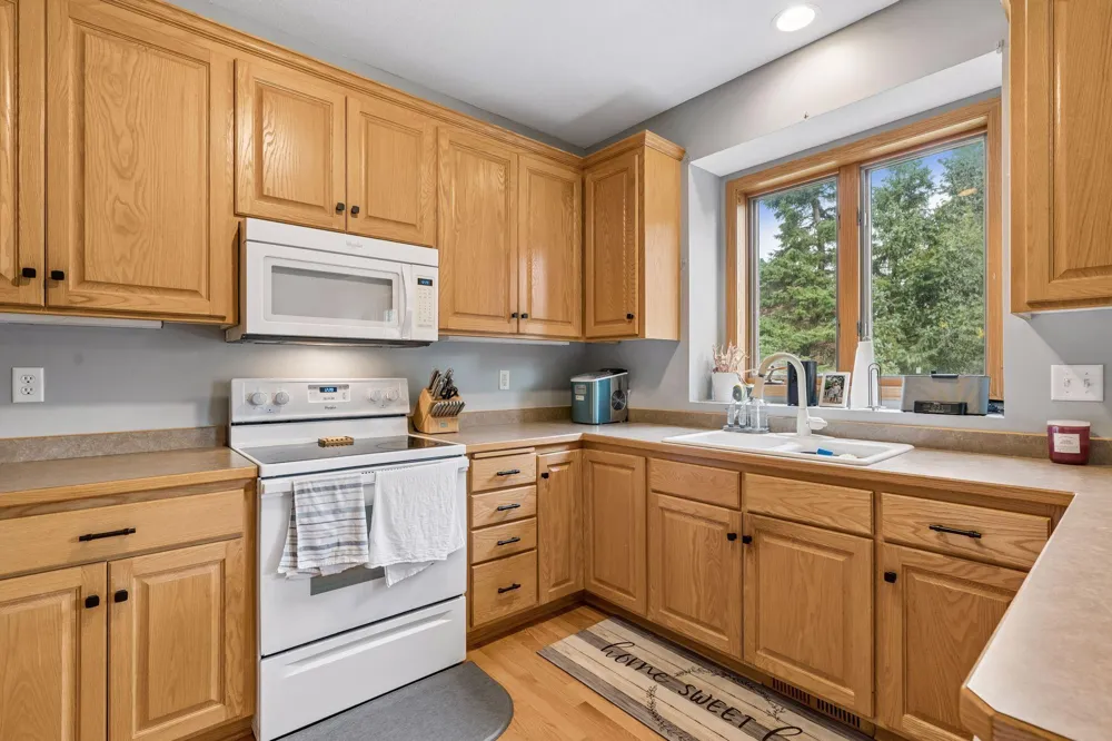 12915 195th Avenue NW Elk River, MN 55330