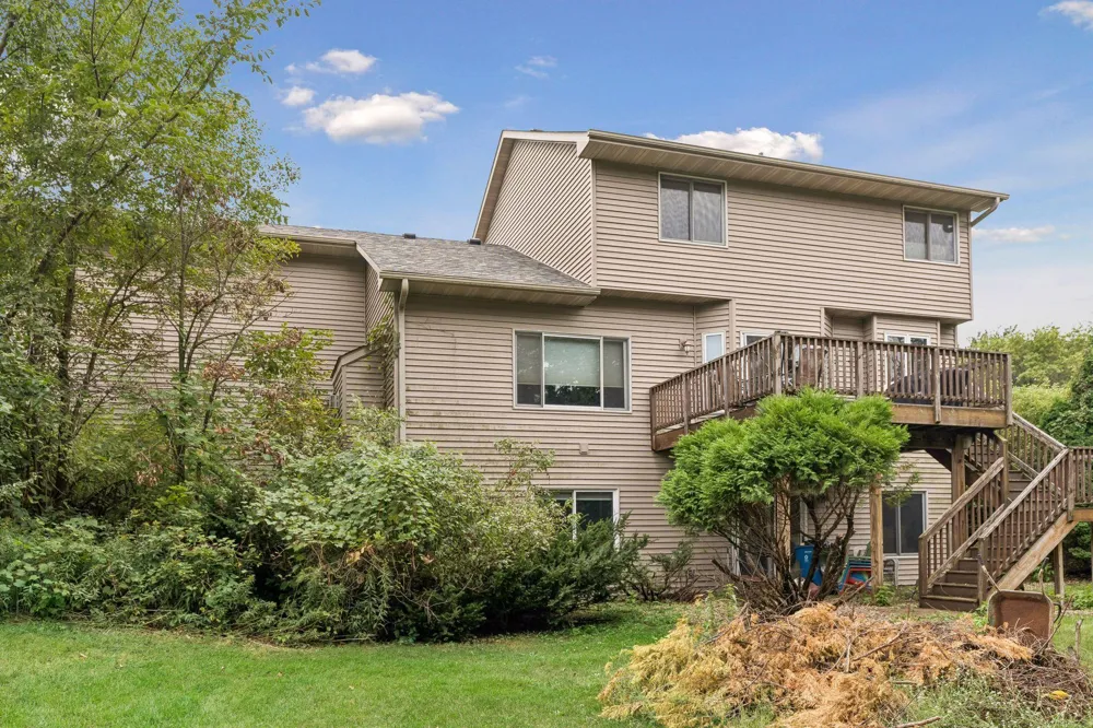 12915 195th Avenue NW Elk River, MN 55330