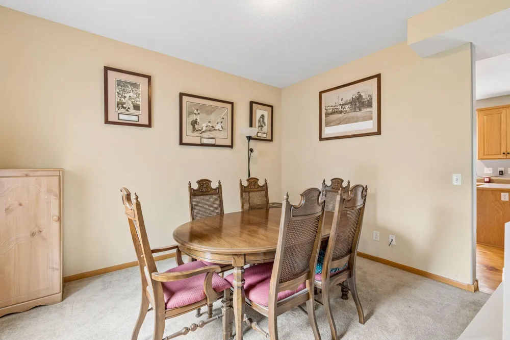 12915 195th Avenue NW Elk River, MN 55330