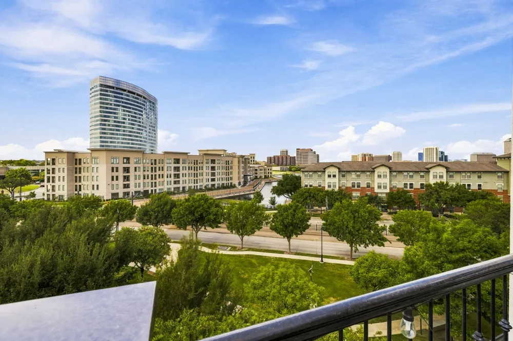 5217 Baker Boulevard Irving, TX 75039