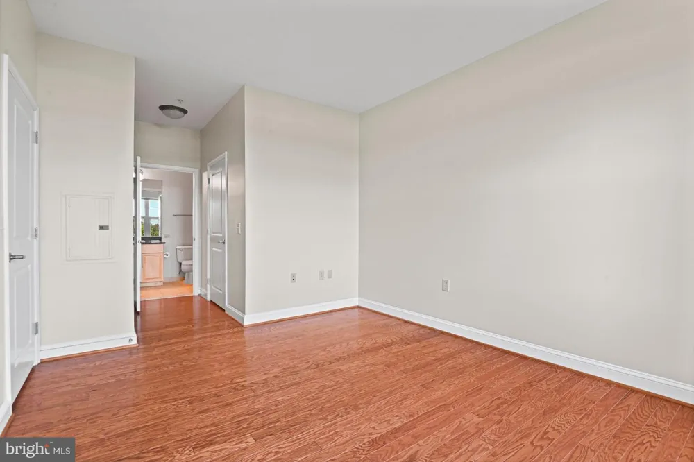 11770 SUNRISE VALLEY #317 Reston, VA 20191