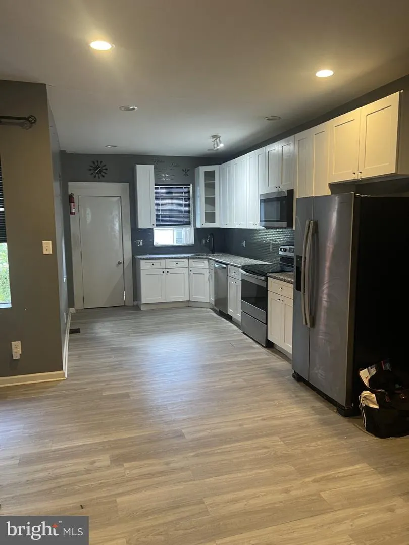 1968 W SPENCER STREET Philadelphia, PA 19141