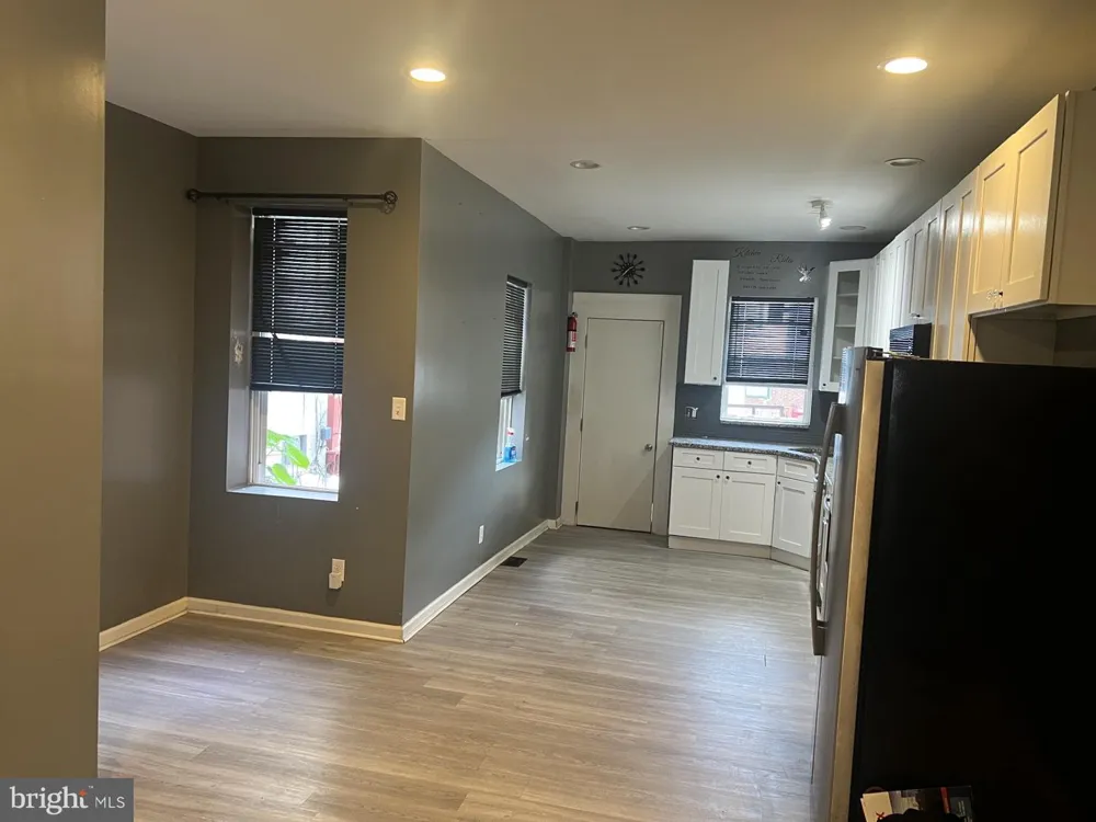 1968 W SPENCER STREET Philadelphia, PA 19141