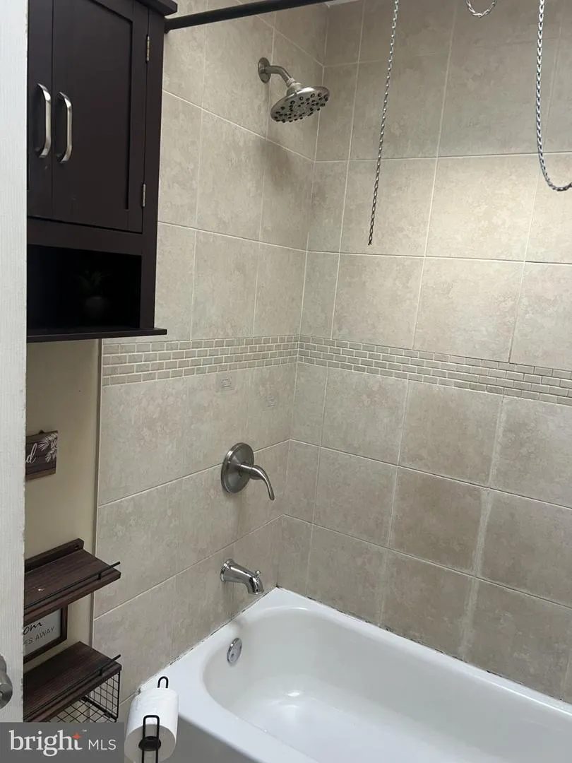 1968 W SPENCER STREET Philadelphia, PA 19141