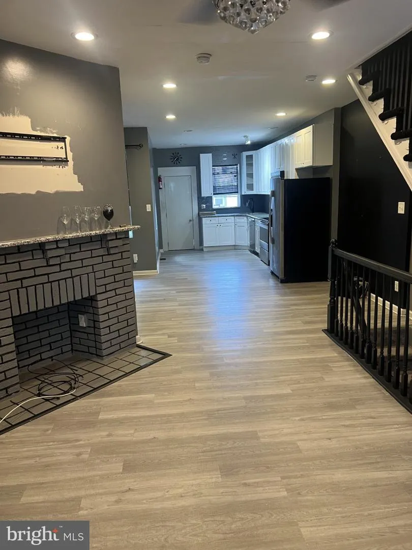 1968 W SPENCER STREET Philadelphia, PA 19141