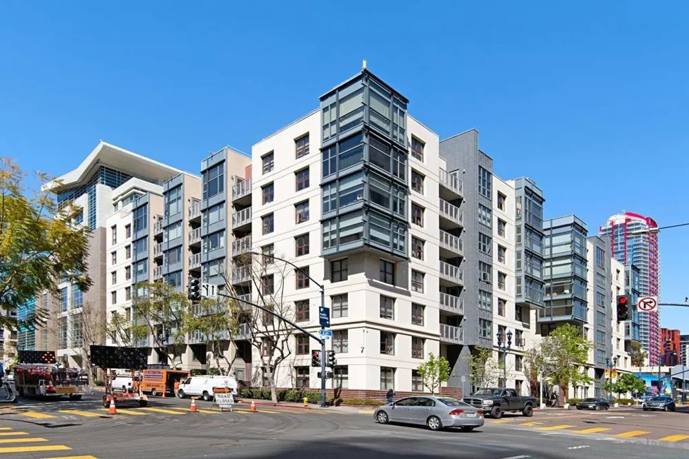 1150 J ST #524 San Diego, CA 92101