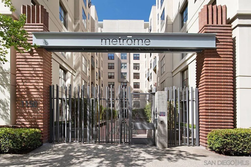 1150 J ST #524 San Diego, CA 92101