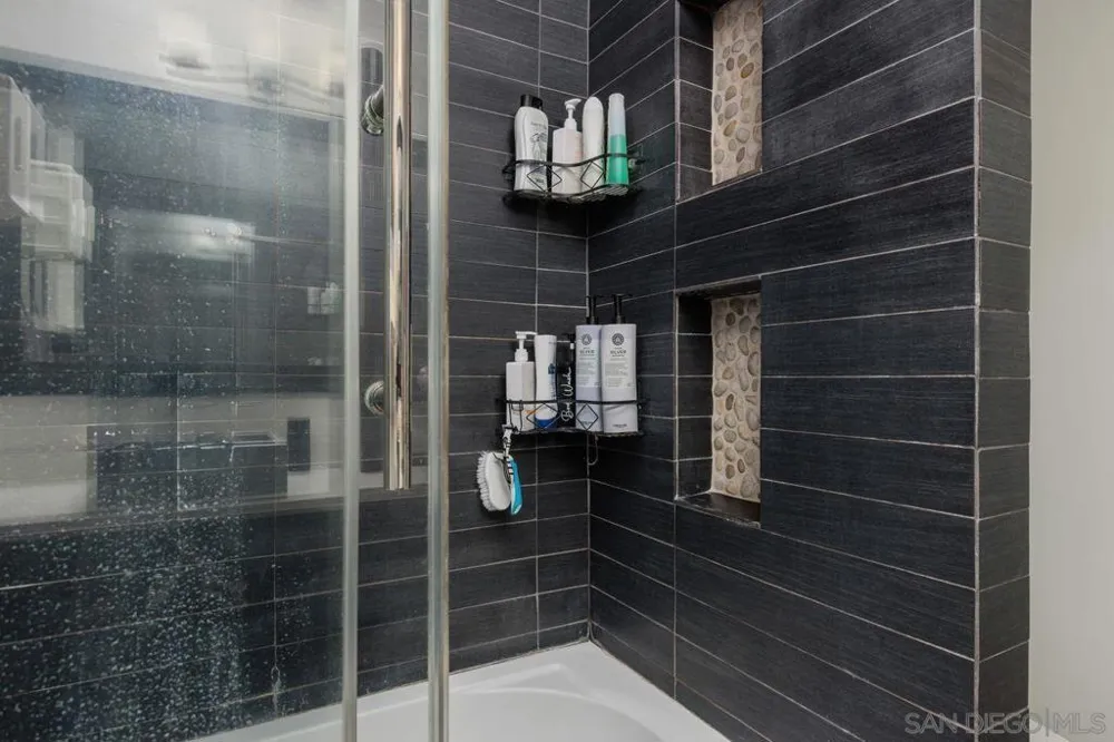 1150 J ST #524 San Diego, CA 92101