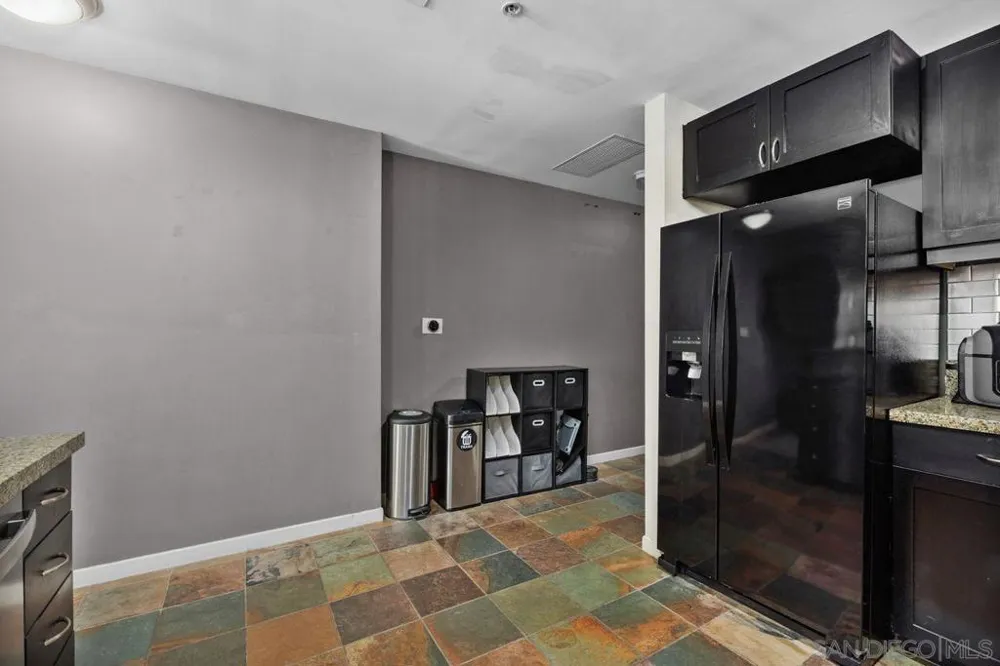 1150 J ST #524 San Diego, CA 92101