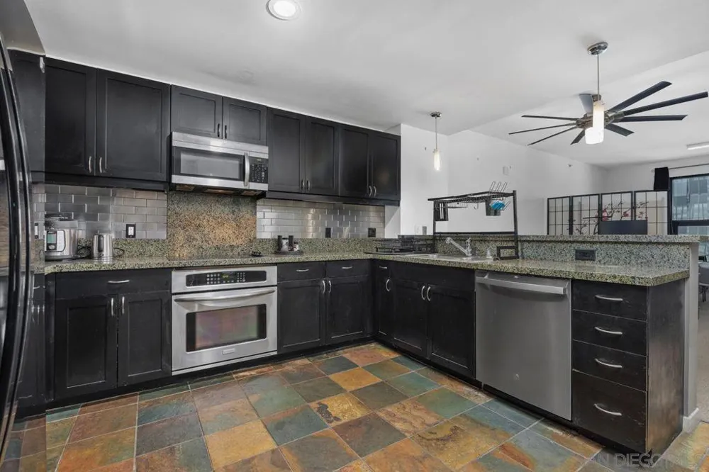 1150 J ST #524 San Diego, CA 92101