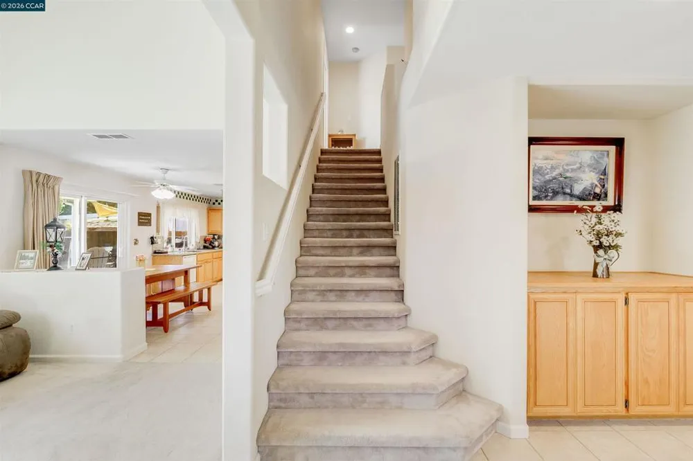2211 Bridle Creek Circle Tracy, CA 95377