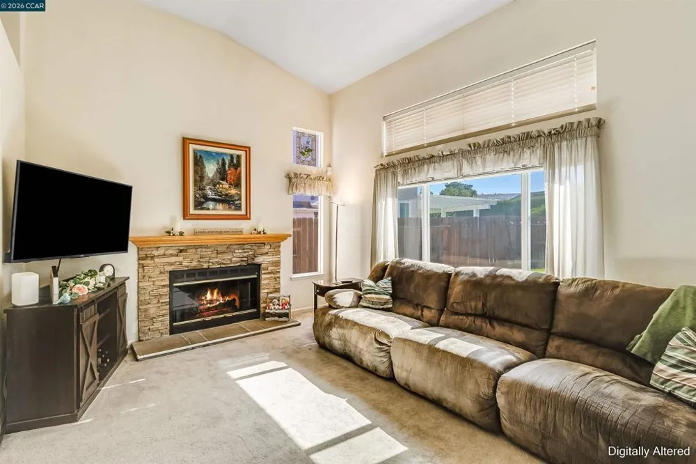 2211 Bridle Creek Circle Tracy, CA 95377