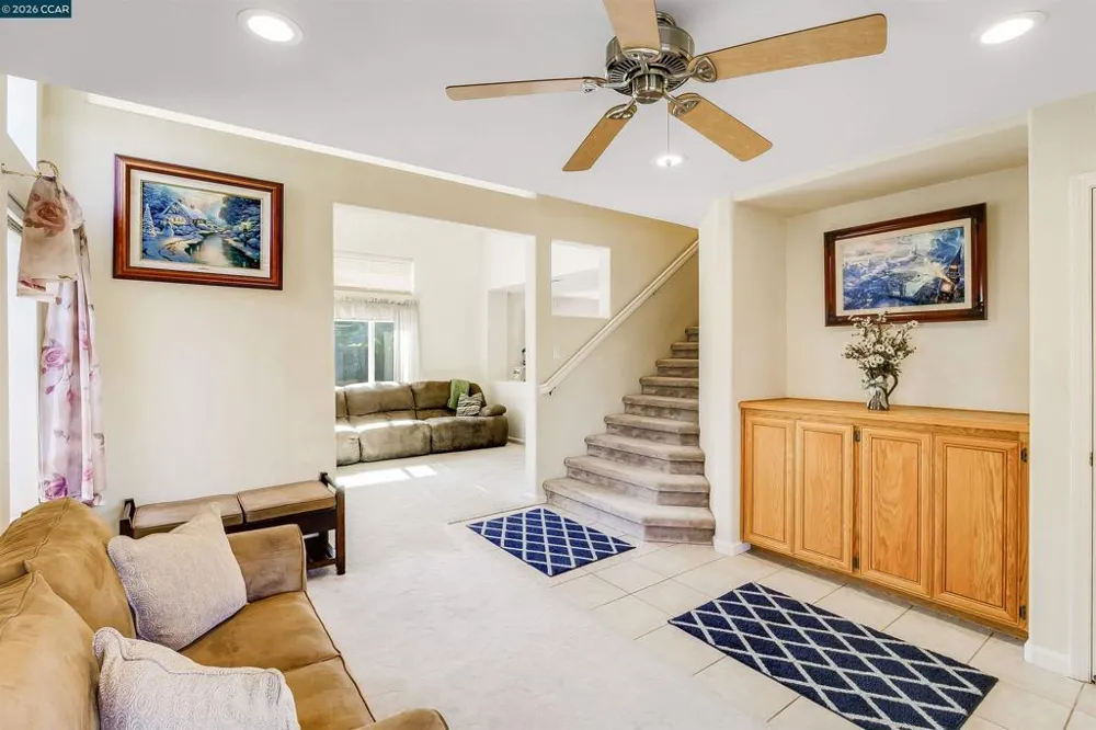 2211 Bridle Creek Circle Tracy, CA 95377